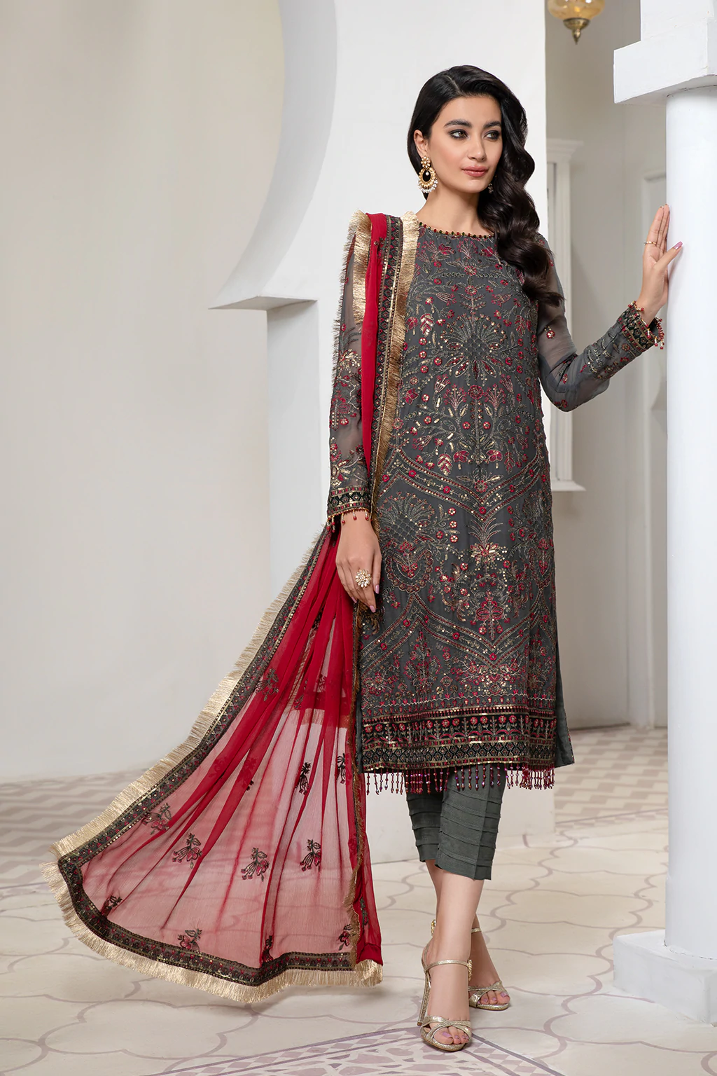 Pareesia by Zarif Embroidered